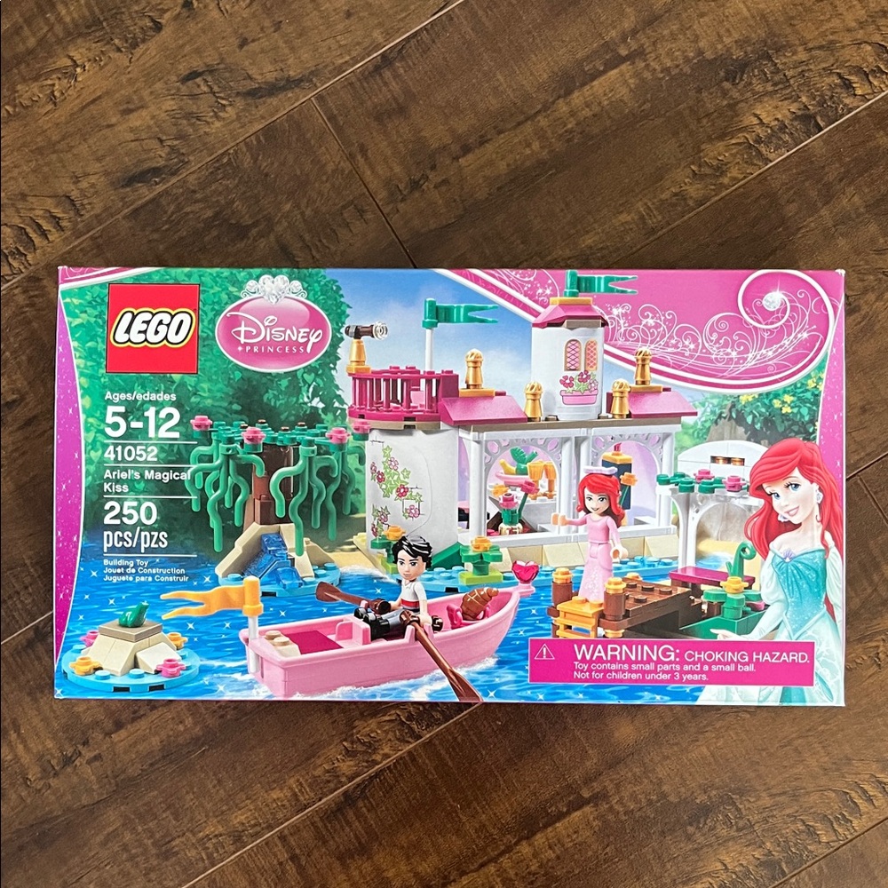 New LEGO Disney Princess Ariel Seaside Playset - Pink White Green